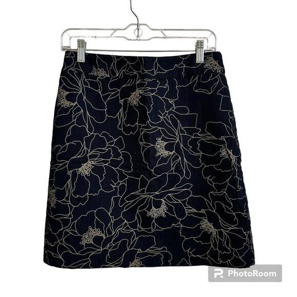 Ann Taylor women’s skirt size‎ 6 black and gold - Picture 1 of 8
